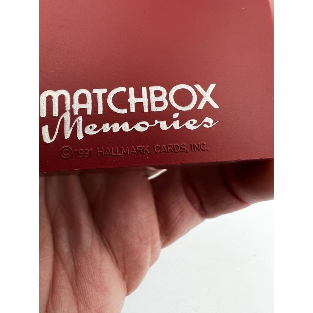 Vintage 1991 Hallmark Keepsake Christmas Ornament Matchbox Memories Holiday Cafe